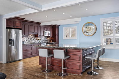 85 Toll Rd, East Gwillimbury - Holland Landing image-0-4