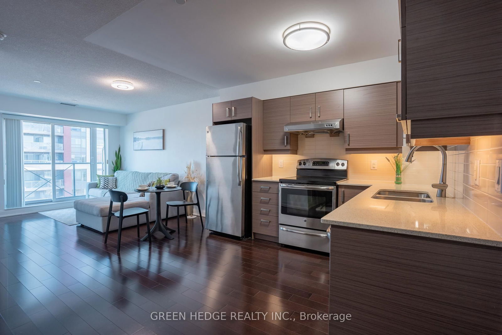Condo for sale at 706-8200 Birchmount Road, Markham, Unionville, L3R 9W1 - MLS: N12091545