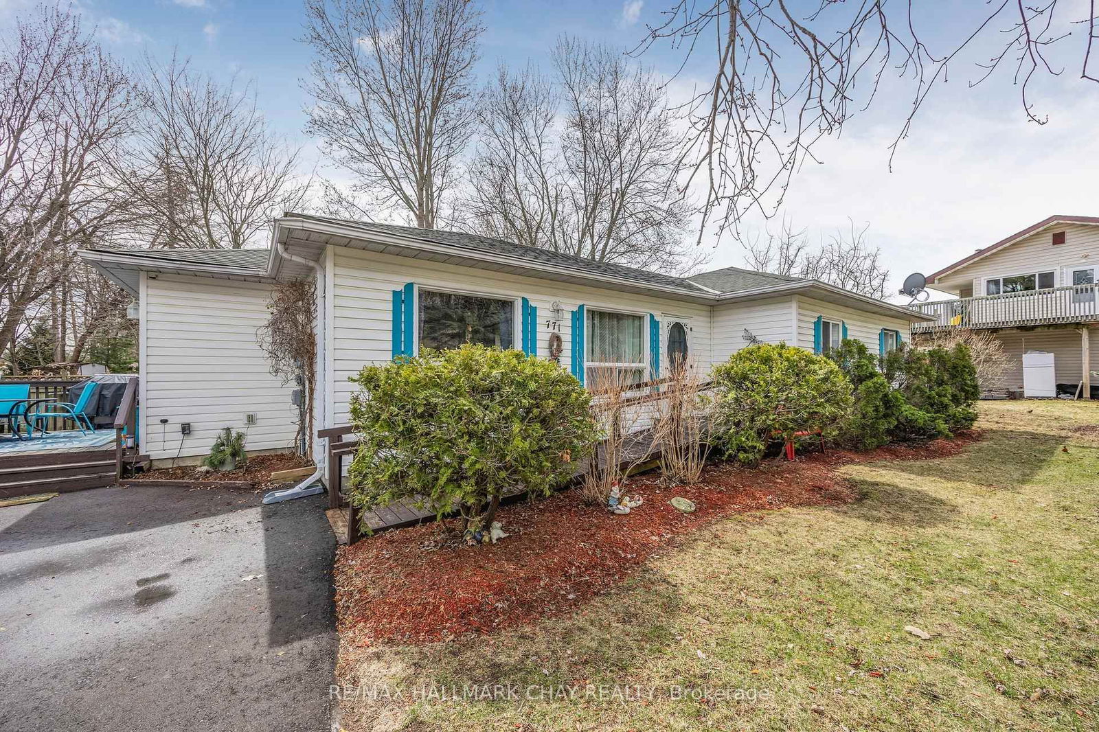 Detached House for sale at 771 ROBERTS Road, Innisfil, Alcona, L9S 2E4 - MLS: N12091695