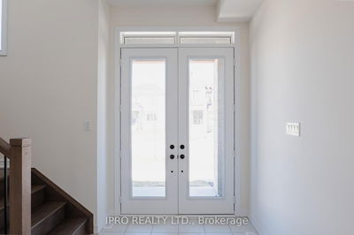 197 McKean Dr, Whitchurch-Stouffville - Stouffville image-0-2