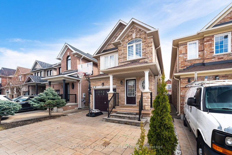 212 Venice Gate Dr, Vaughan, L4H 0G1 | Image 3