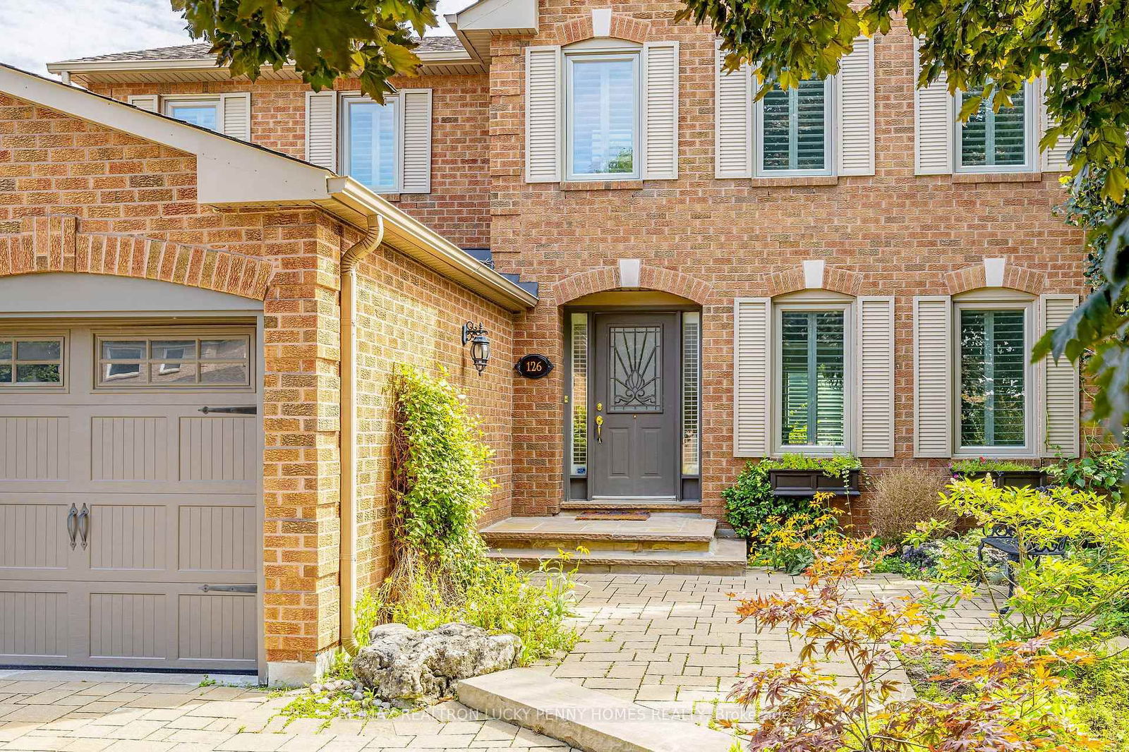 Detached House for sale at 126 Aitken Circle, Markham, Unionville, L3R 7L8 - MLS: N12092521