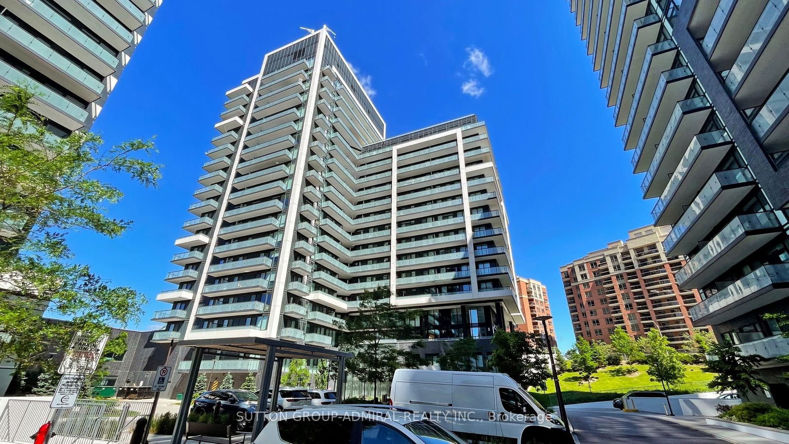 Condo for sale at 815-85 Oneida Crescent, Richmond Hill, Langstaff, L4B 0H4 - MLS: N12092734