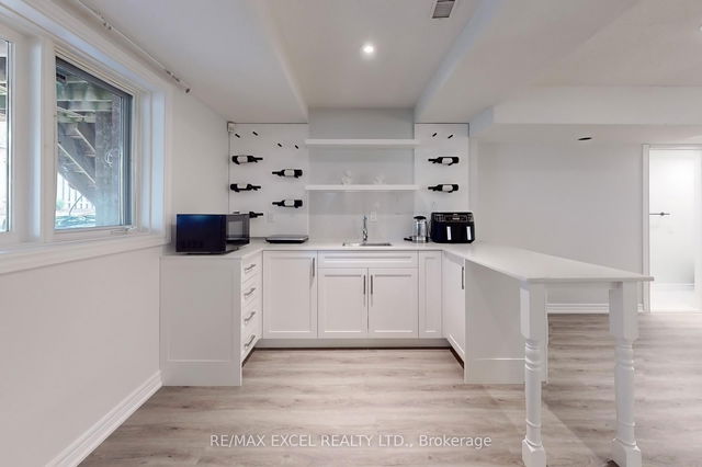 68 Direzze Court