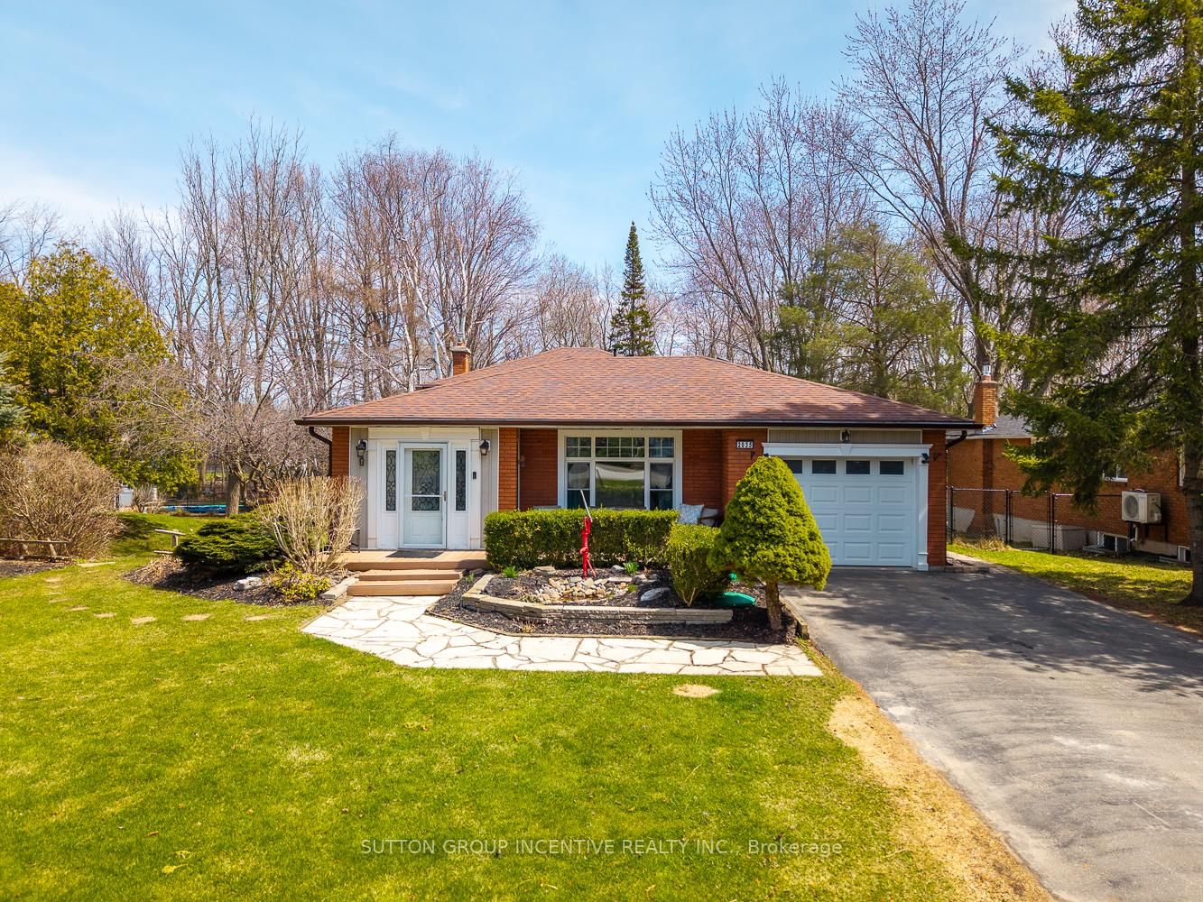 Detached House for sale at 2035 Craig Road, Innisfil, Alcona, L9S 1T2 - MLS: N12093929
