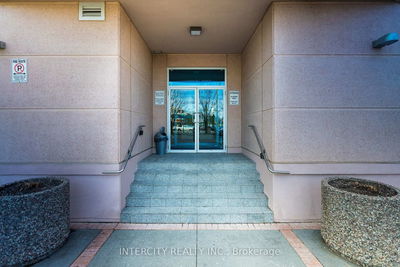 Unit 607 — 1 Cordoba Dr, Vaughan - Lakeview Estates image-0-3