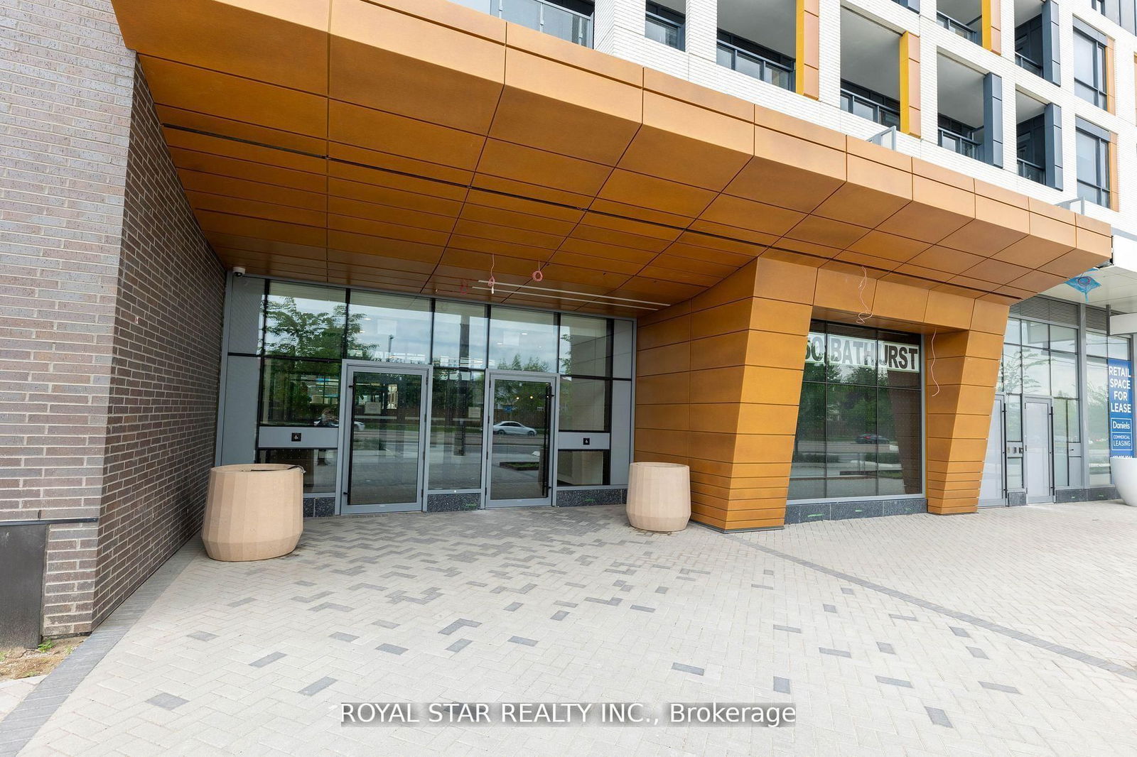 Condo for sale at B-2313-7950 Bathurst Street, Vaughan, Beverley Glen, L4T 0L4 - MLS: N12094299