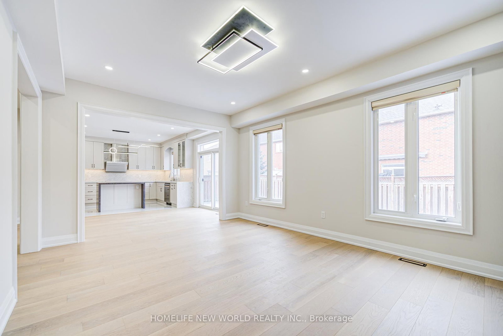 Listing Image 15