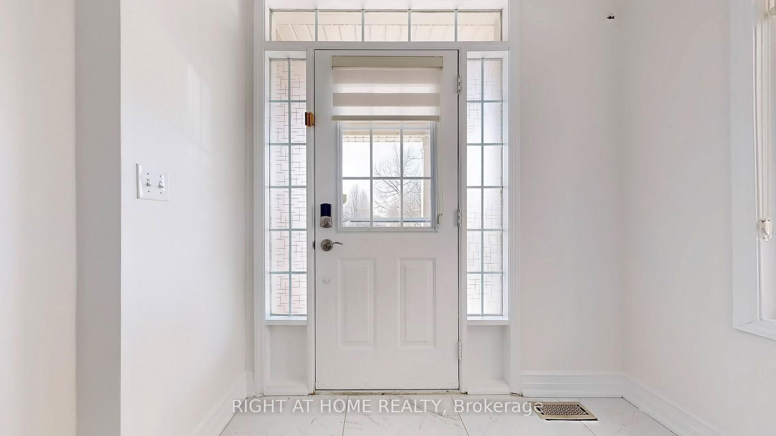 Semi-Detached House sold at 16 Wingrove Street, Markham, Wismer, L6E 1G6 - MLS: N12094381