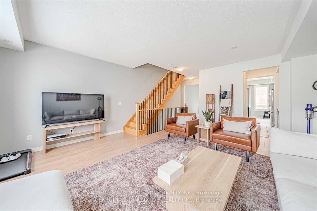 Townhouse for sale at 144 Salterton Circle, Vaughan, Rural Vaughan, L6A 4Z1 - MLS: N12094780