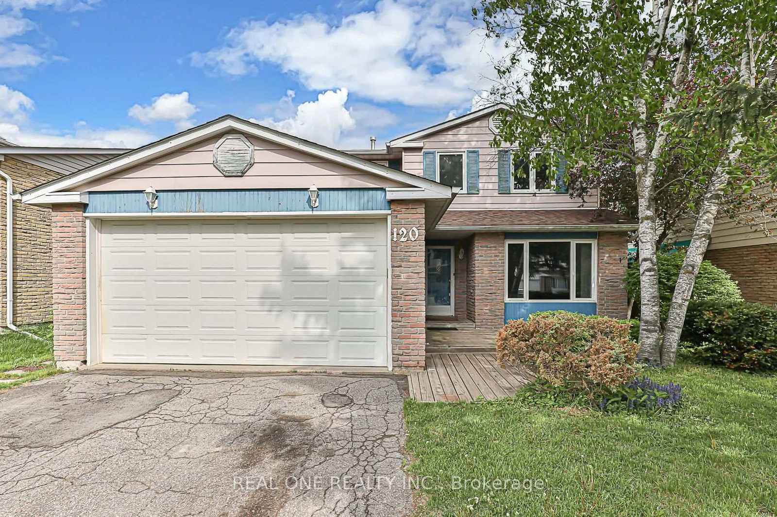 Detached House for lease at 120 Lowe Boulevard, Newmarket, Huron Heights-Leslie Valley, L3Y 5T2 - MLS: N12095013