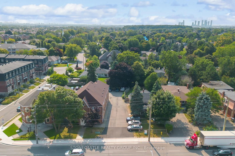 2321 Major Mackenzie Dr W, Vaughan, L6A 1R8 | Image 3