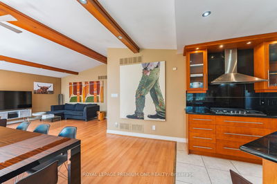 135 Patricia Dr, King - King City image-0-3