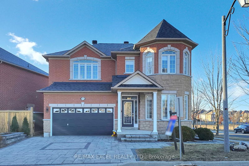 60 Gordon Weeden Rd, Markham - Greensborough image-0-0