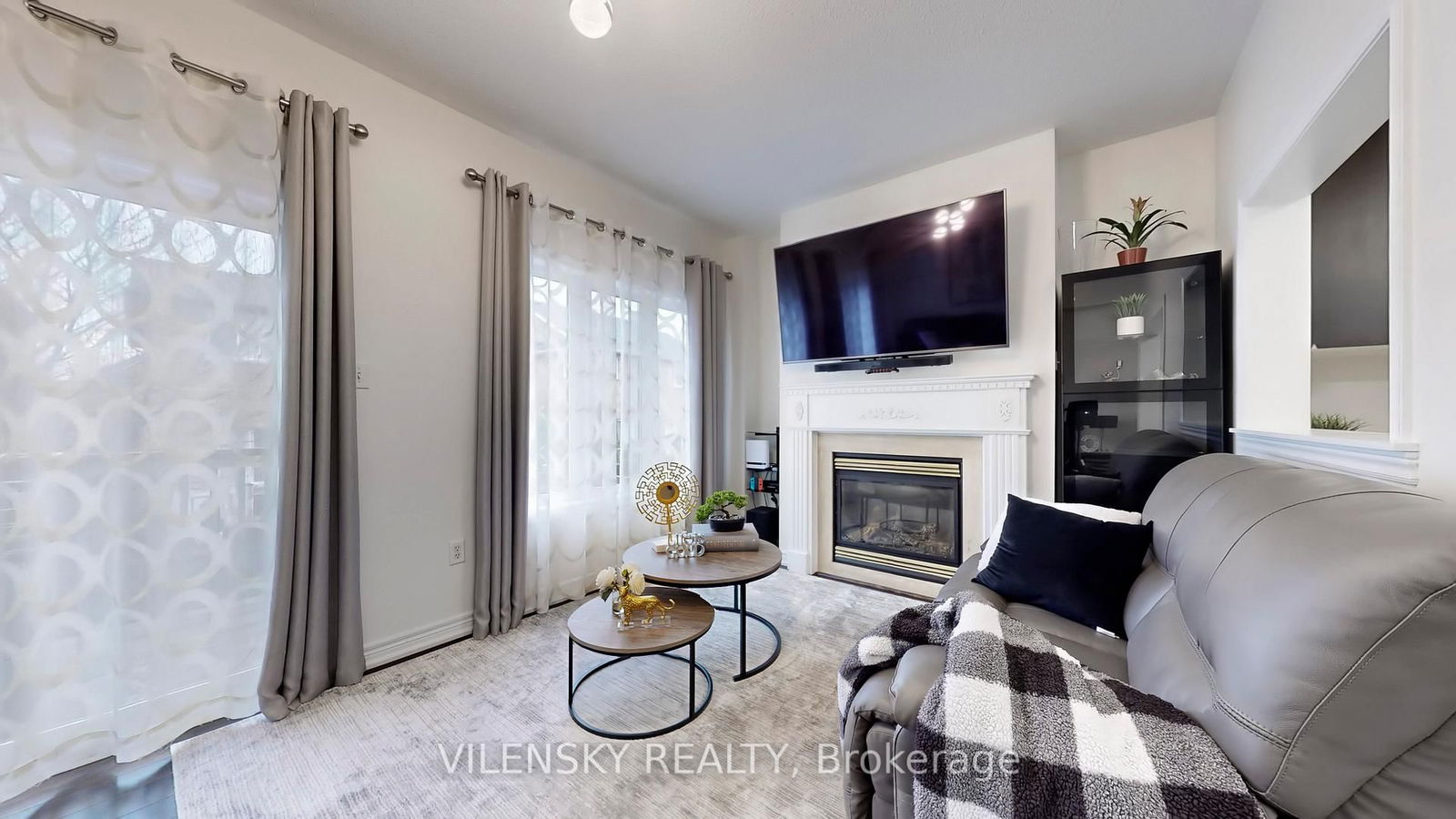 Semi-Detached House sold at 45 Spring Arbour Road, Vaughan, Patterson, L4J 0C3 - MLS: N12095966