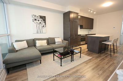 Unit 705 — 9075 Jane St, Vaughan - Concord image-0-2