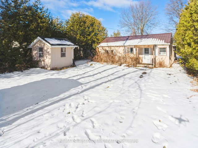 108 Moore's Beach Road