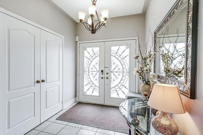 52 Richardson Cres, Bradford West Gwillimbury - Bradford image-0-3