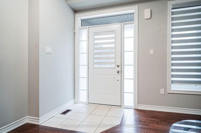 53 Mondial Cres, East Gwillimbury - Rural East Gwillimbury image-0-2