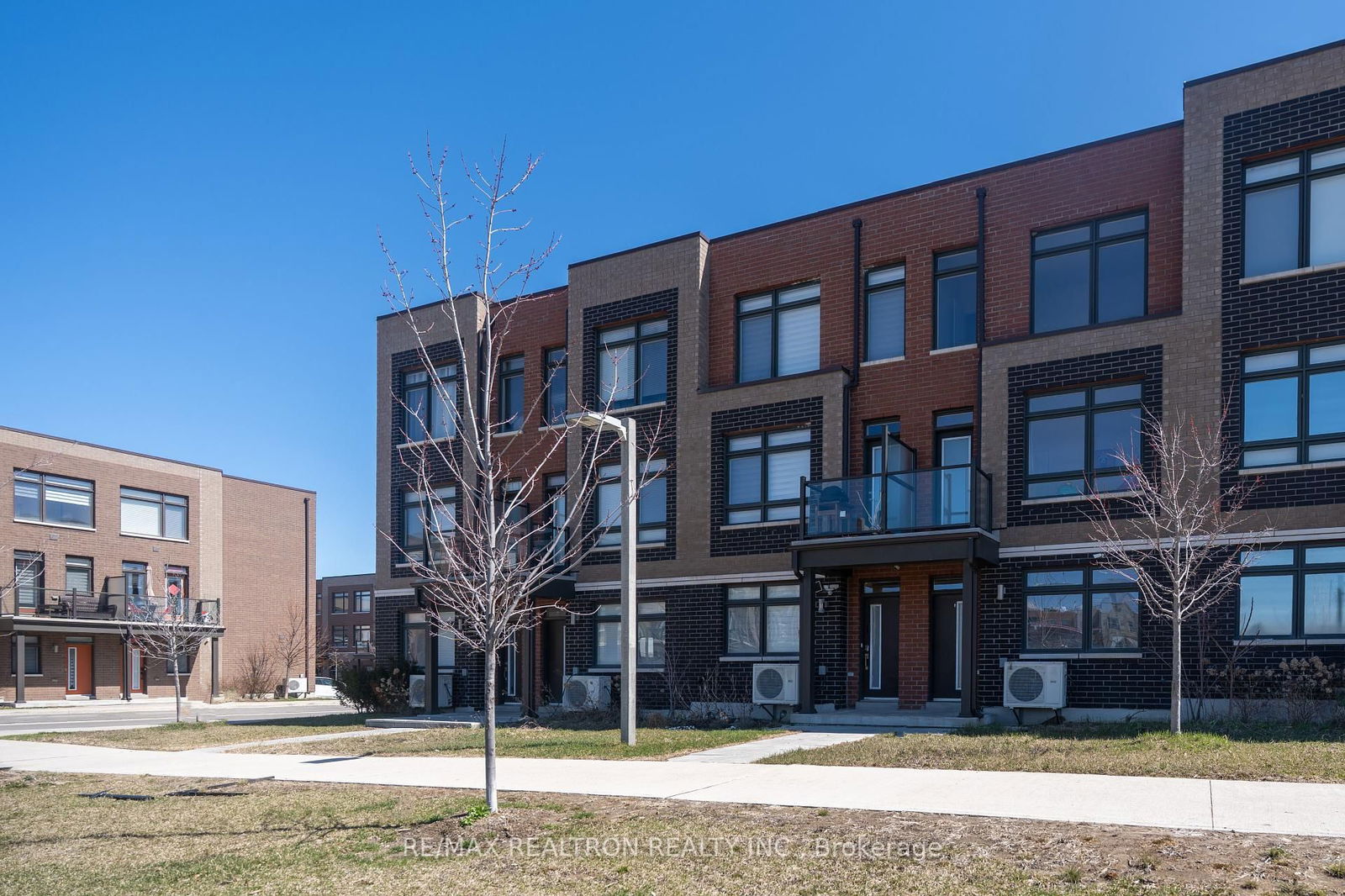 Townhouse for sale at 14 Garneau Street, Vaughan, Vaughan Grove, L4L 0M1 - MLS: N12097543