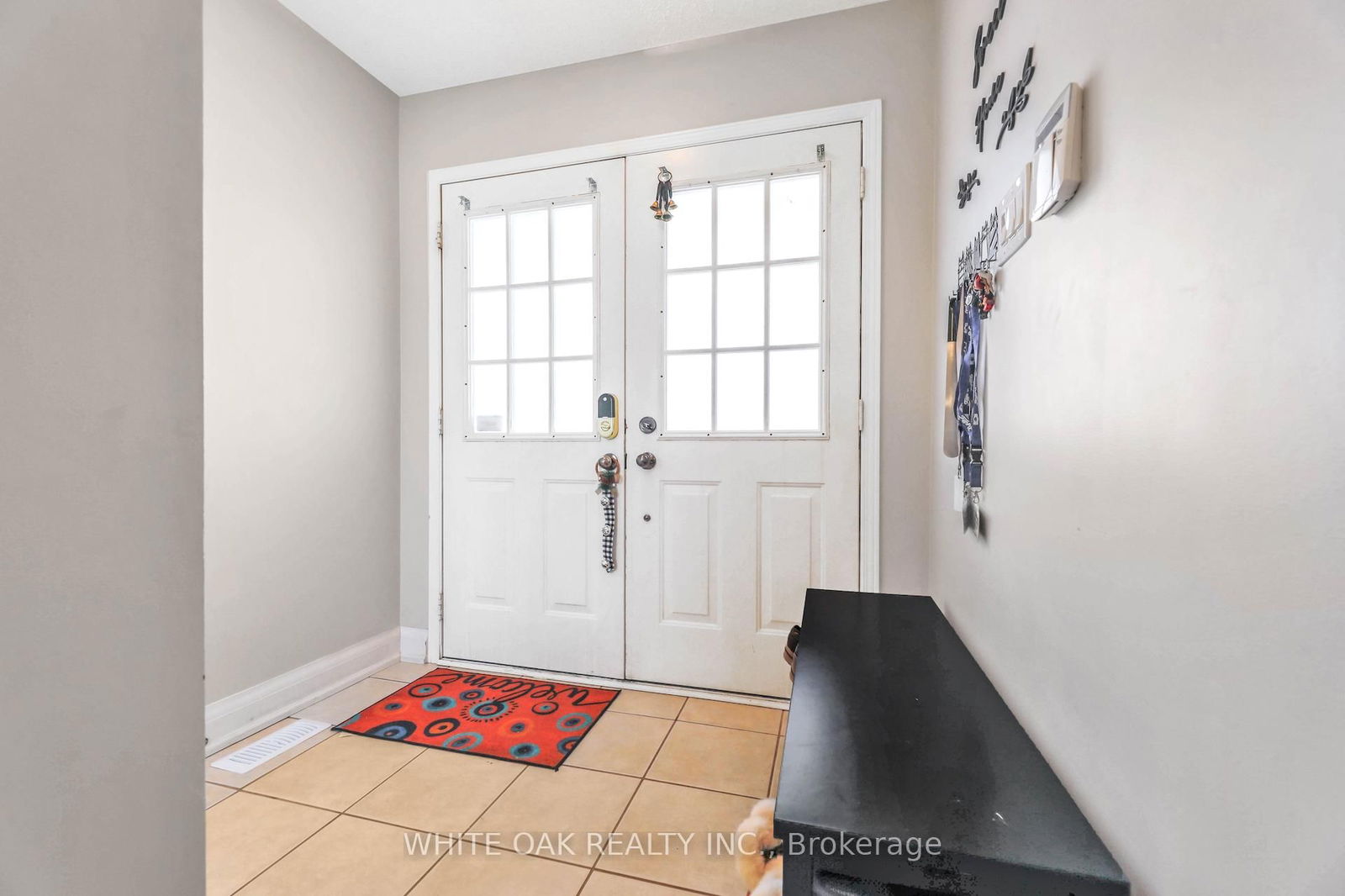 Semi-Detached House for sale at 43 Sassafras Circle, Vaughan, Patterson, L4J 8M7 - MLS: N12097672