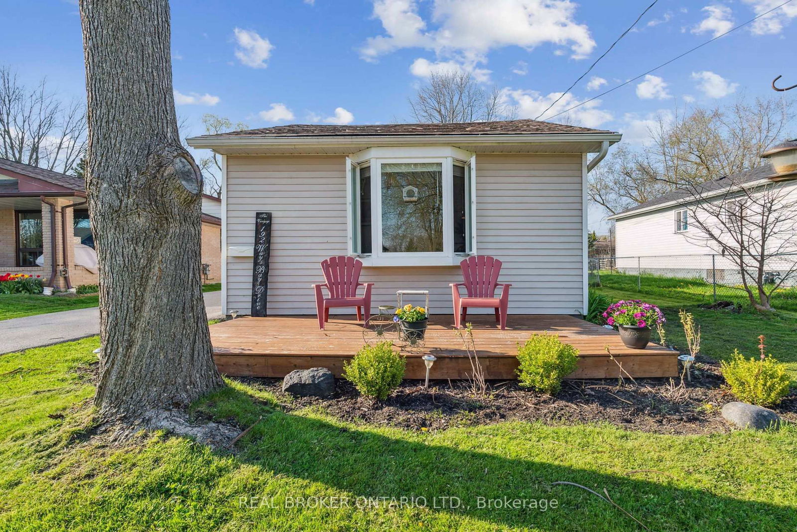Detached House sold at 192 Ways Bay Drive, Georgina, Keswick North, L4P 2M7 - MLS: N12097856