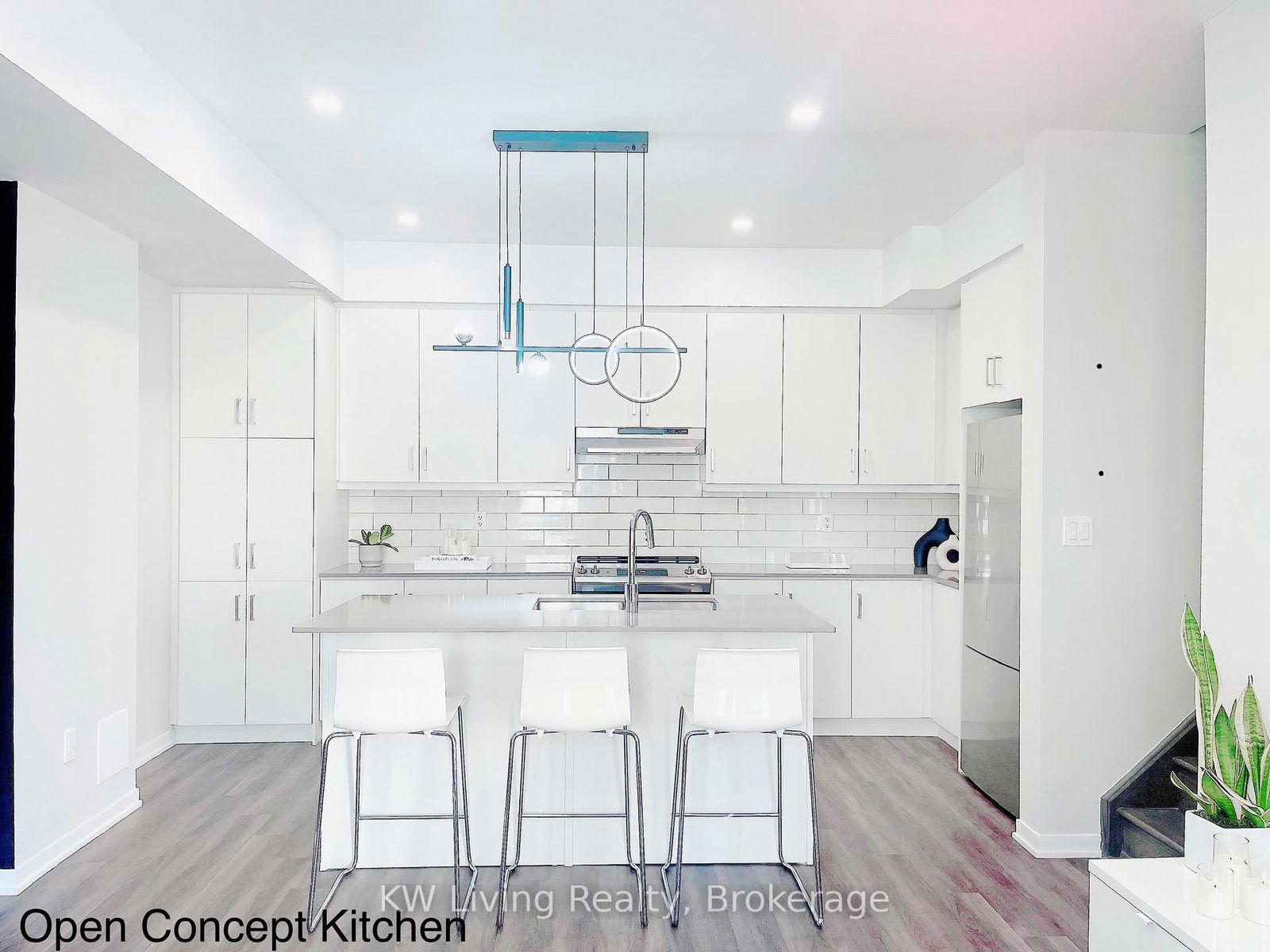 Townhouse leased at TH 133-11 Almond Blossom Mews, Vaughan, Vaughan Corporate Centre, L4K 0N7 - MLS: N12097958