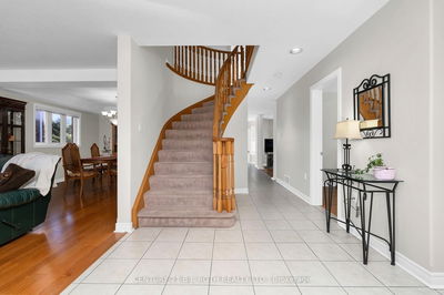 65 Metcalfe Dr, Bradford West Gwillimbury - Bradford image-0-3