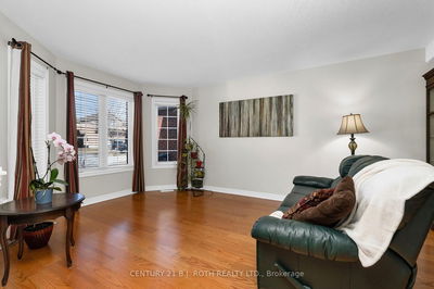 65 Metcalfe Dr, Bradford West Gwillimbury - Bradford image-0-4