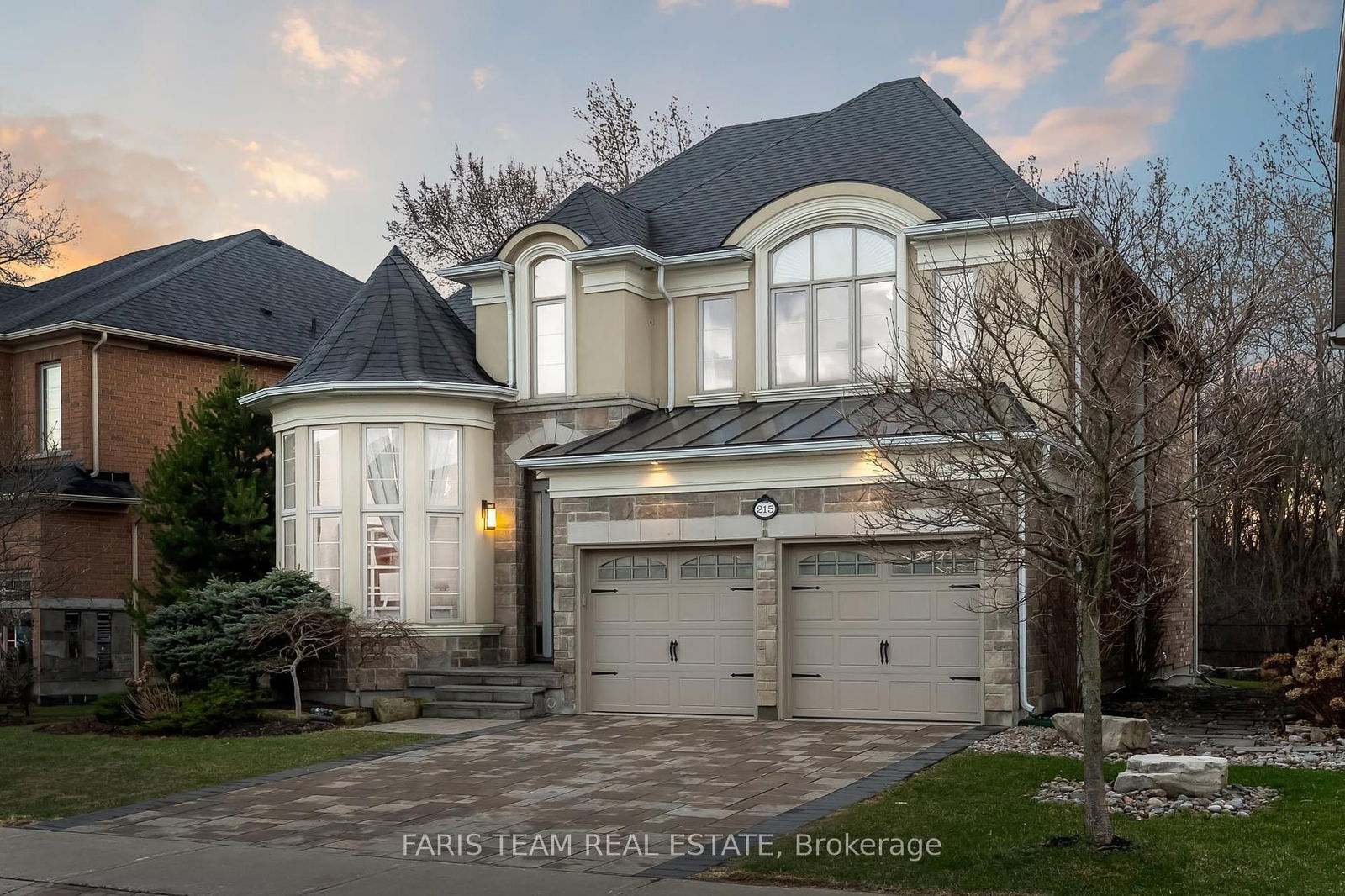 Detached House for sale at 215 Coon's Road, Richmond Hill, Oak Ridges, L4E 4R3 - MLS: N12098634