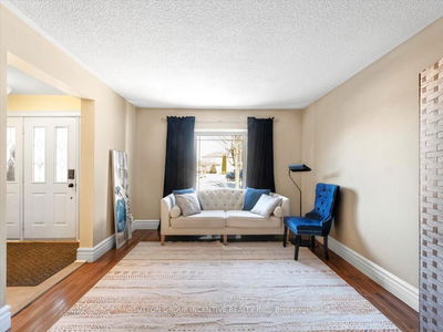9 Tower Crt, Bradford West Gwillimbury - Bradford image-0-3