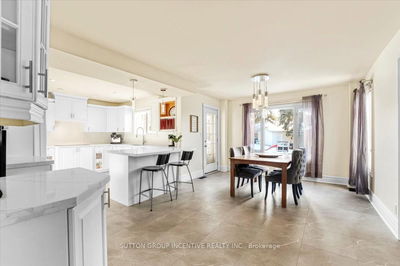 9 Tower Crt, Bradford West Gwillimbury - Bradford image-0-4