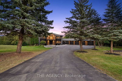 372 Burns Blvd, King - King City image-0-1