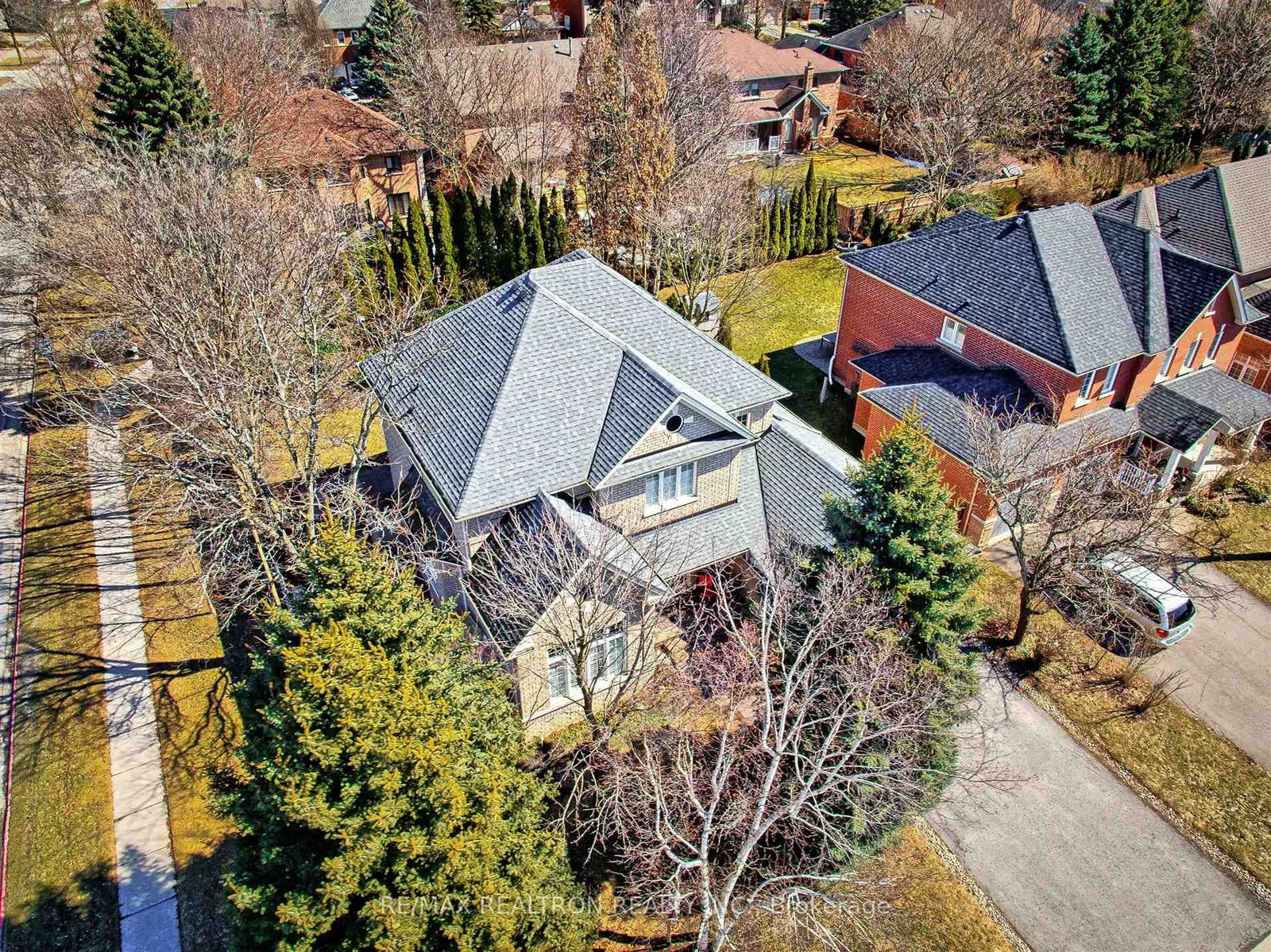 Detached House for sale at 970 Best Circle, Newmarket, Stonehaven-Wyndham, L3X 2K9 - MLS: N12099263