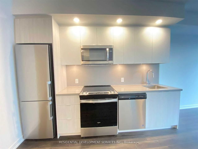 203E - 8868 Yonge Street