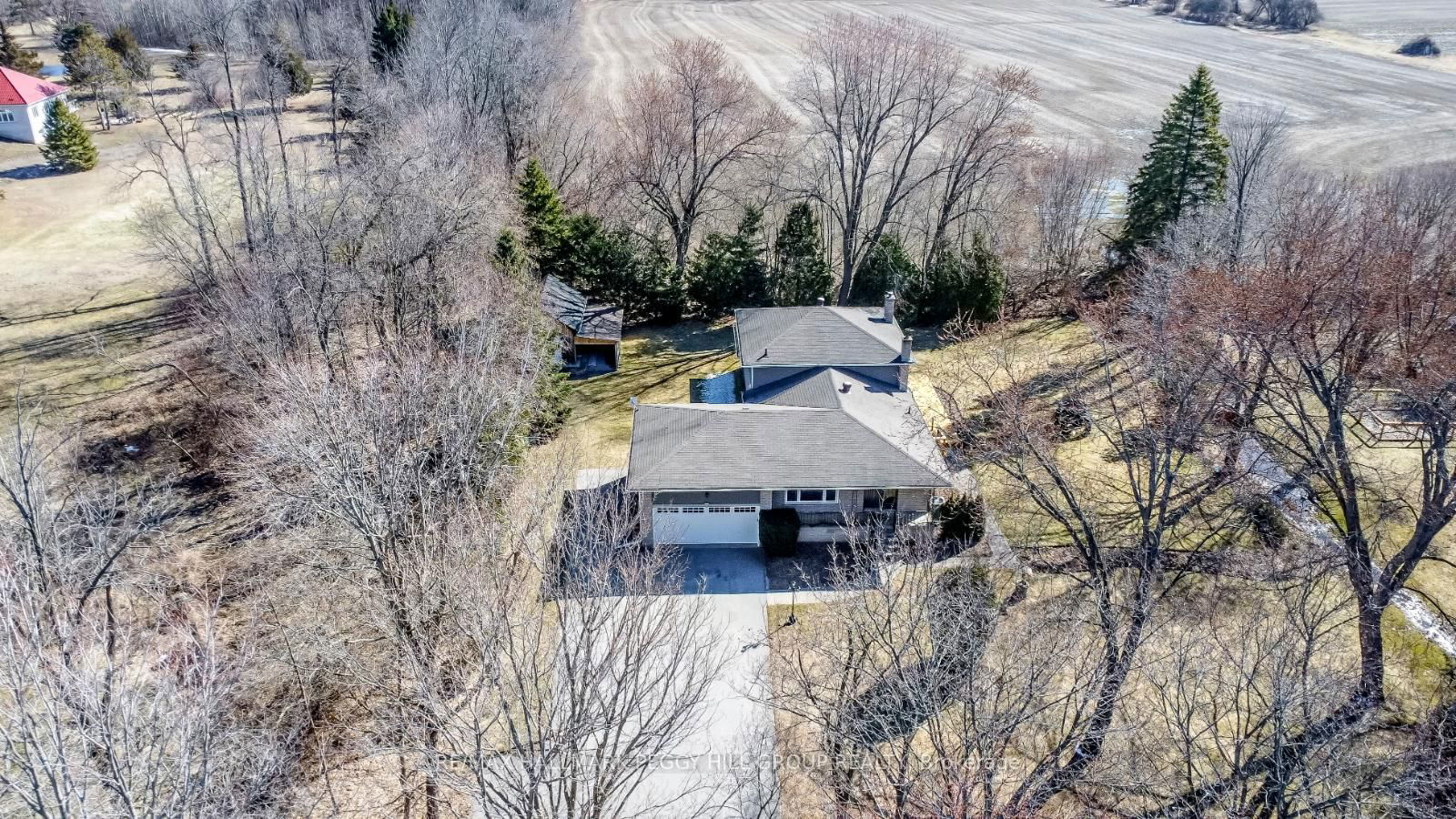 Detached House for sale at 5853 Yonge Street, Innisfil, Rural Innisfil, L0L 1K0 - MLS: N12099408