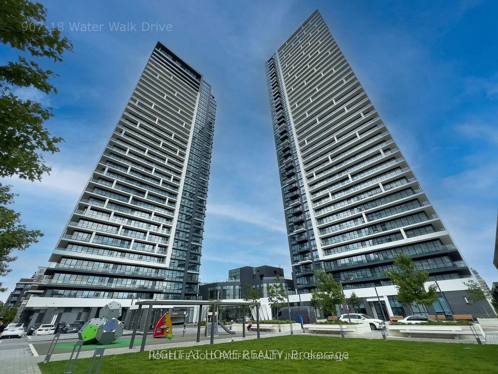 Welcome to the vibrant heart of Downtown Markham at the upscale Riverside Condos!  This spacious 1-bedroom + den suite features a large den with a door, ideal as a second bedroom or home office.  Enjoy modern built-in appliances and access to top-tier amenities, including an indoor pool fitness centre, billiards room, party room, and 24-hour concierge service.  Just steps from Uptown Square, grocery stores, banks, restaurants, cineplex, and everything Downtown Markham has to offer.  Conveniently located near Viva