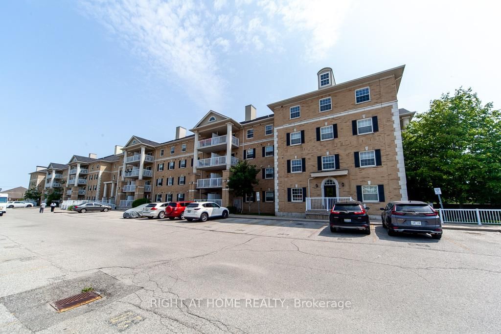 Condo for sale at 301-7428 Markham Road, Markham, Middlefield, L3S 4V6 - MLS: N12100132