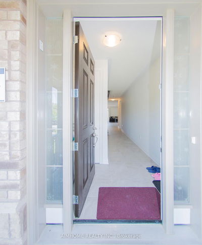 11 Kester Crt, East Gwillimbury - Sharon image-0-1