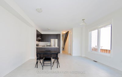 11 Kester Crt, East Gwillimbury - Sharon image-0-3