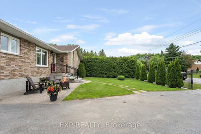 8 Griffith Ave, Georgina - Pefferlaw image-0-4