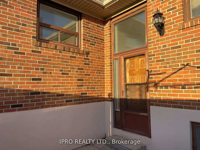 Bsmt - 21 Lewis Drive