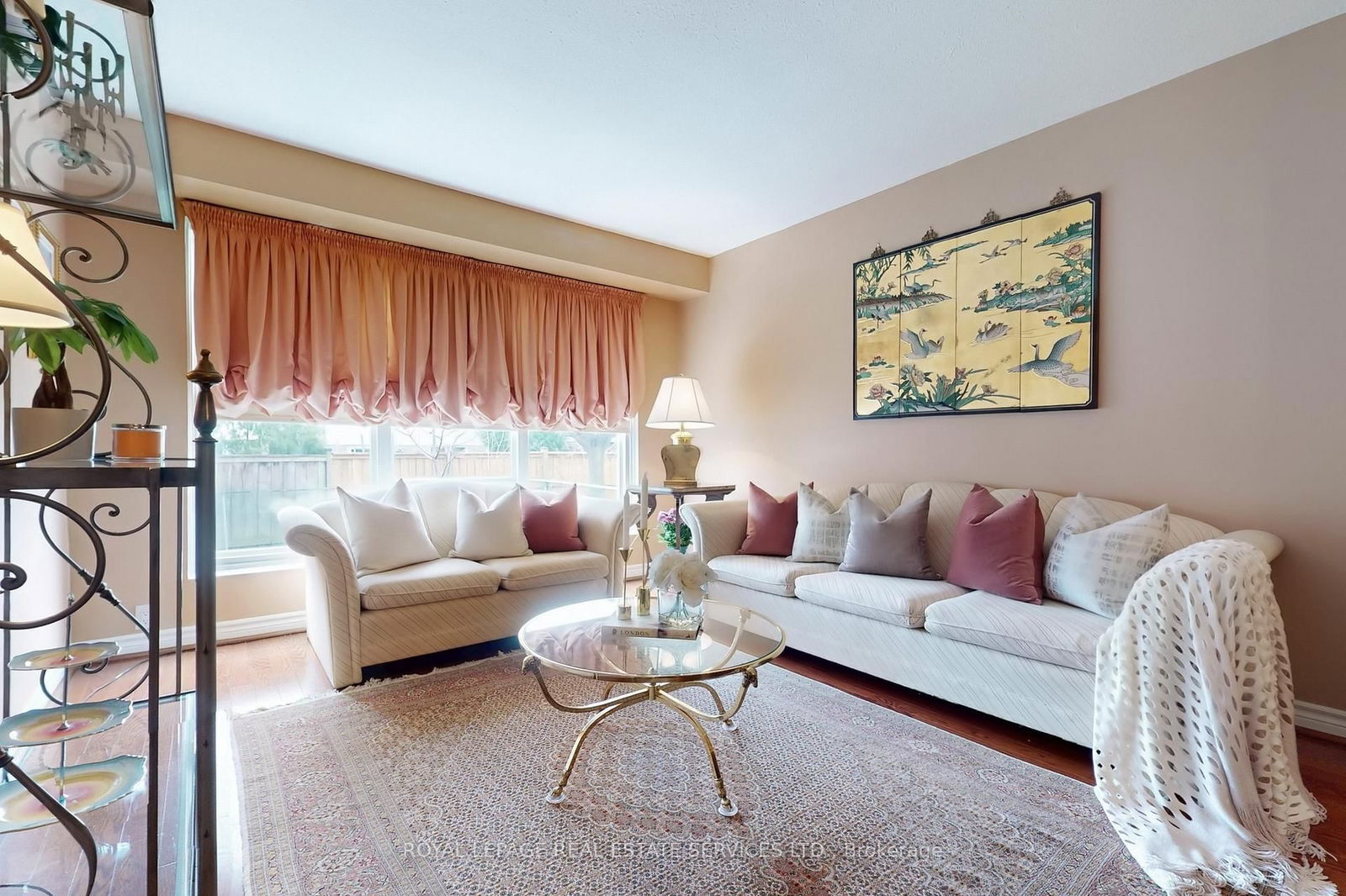 Detached House sold at 38 Lisa Crescent, Vaughan, Crestwood-Springfarm-Yorkhill, L4J 2N3 - MLS: N12100809