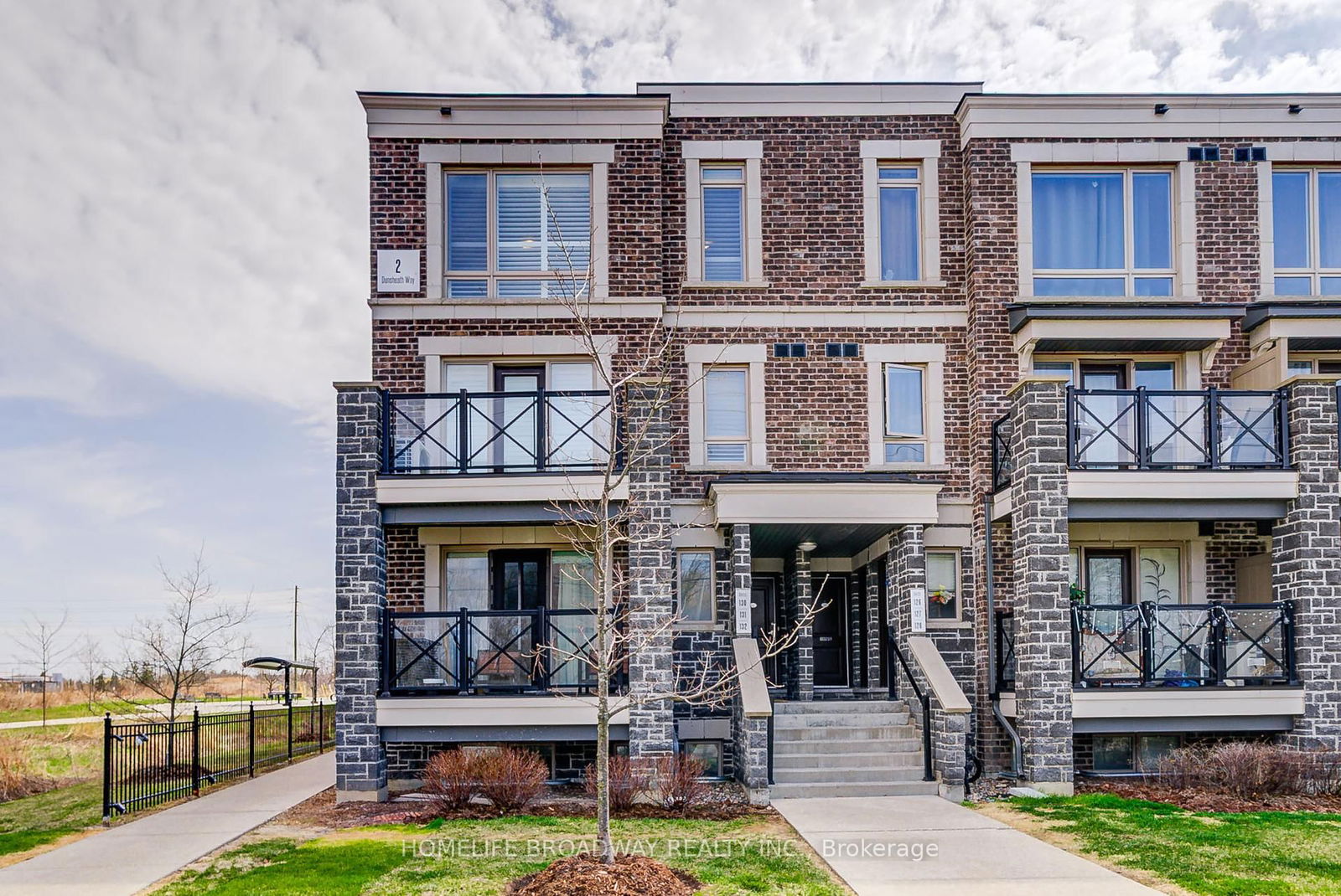 Townhouse for sale at 131-2 Dunsheath Way, Markham, Cornell, L6B 1N3 - MLS: N12100861