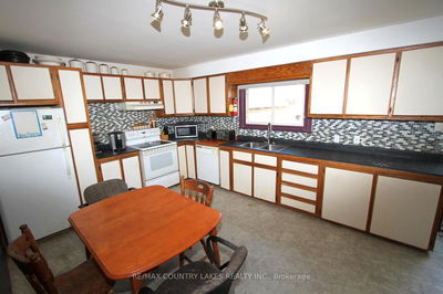 413 Mill St, Brock - Beaverton image-0-3