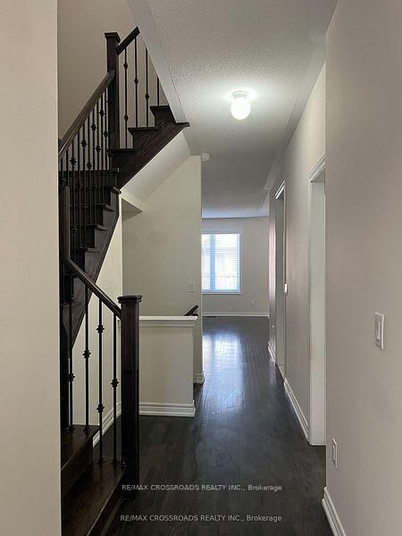 Townhouse for lease at 16 Nimes Avenue, Markham, Berczy, L6C 0N1 - MLS: N12101258