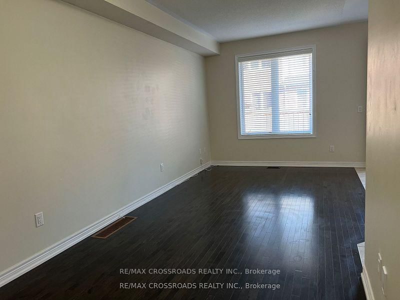 Townhouse for lease at 16 Nimes Avenue, Markham, Berczy, L6C 0N1 - MLS: N12101258