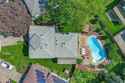 114 Vanzant Crt, Whitchurch-Stouffville - Stouffville image-0-3