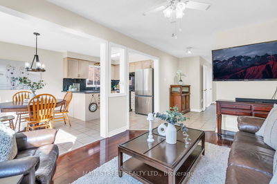 34 Breeze Dr, Bradford West Gwillimbury - Bradford image-0-2