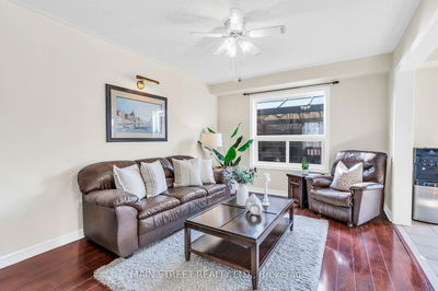 34 Breeze Dr, Bradford West Gwillimbury - Bradford image-0-4
